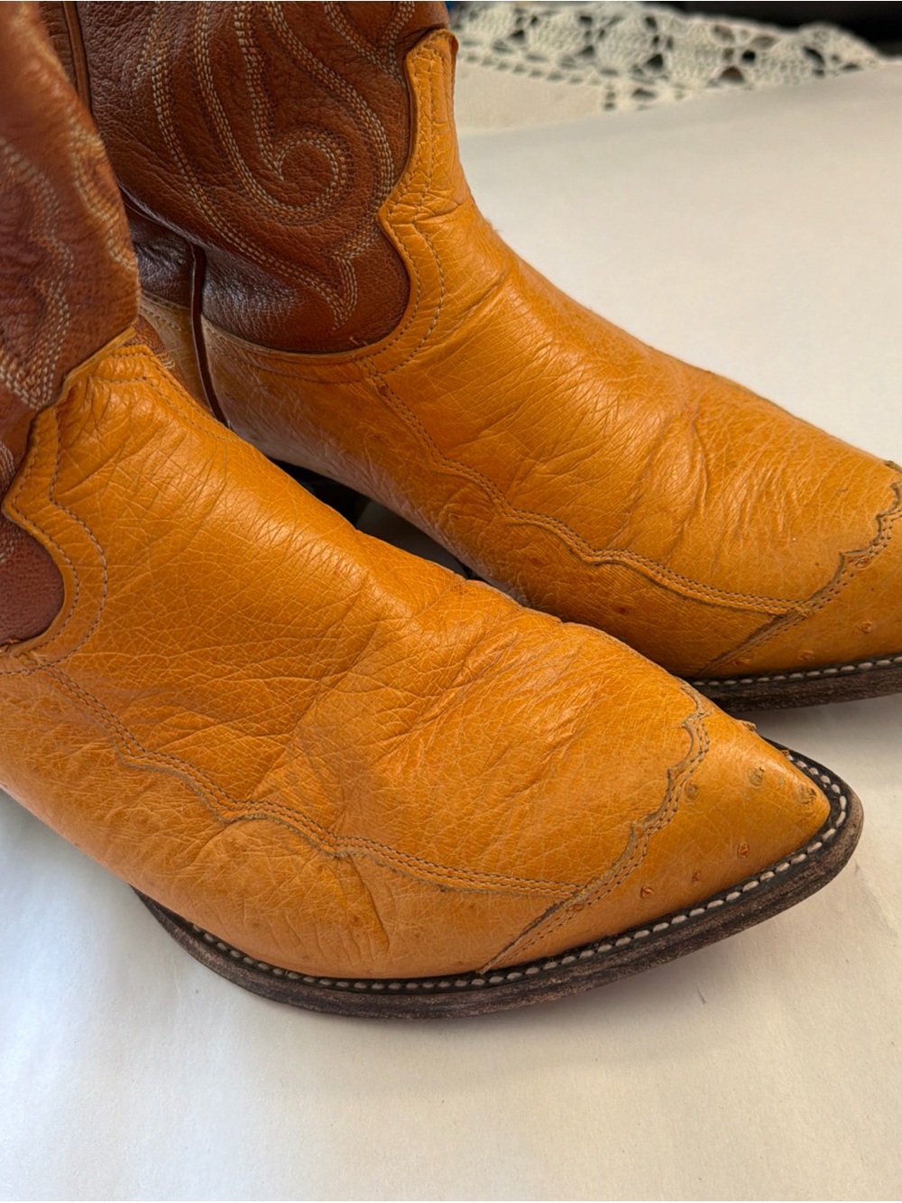 Tony Lama Vintage Pointed Toe Ostrich Wingtip 8.5EE Brown Leather Cowboy Boots